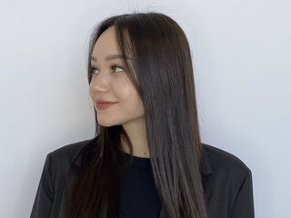 cam girl showing tits JinGrinnan