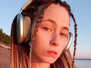 live chatroom JodeeChum