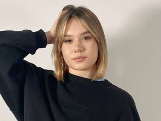 chat room live show JoyeLatin