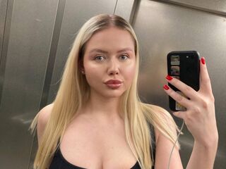 naked girl with cam JuliaRupert
