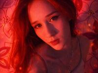 naughty camgirl masturbating with dildo JulieCusanelli