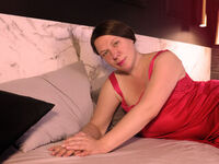 camgirl masturbating with dildo KellyLeach