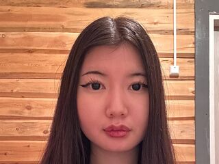 hot cam girl masturbating with vibrator KenishaFaylor