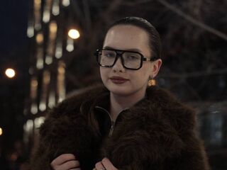 adultcam pic LatanyaDunkley