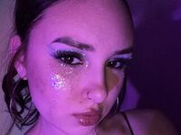 topless webcamgirl LeandraJellison