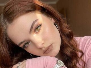 adult webcam chatroom LeoKluge