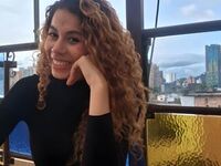 shaved pussy cam LilyNoir