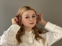 beautiful girlcam LoisFrancis