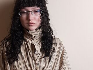 bedroom live webcam LonnieMackaman