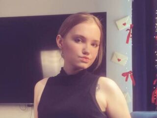 cyber sex cams LoraKen