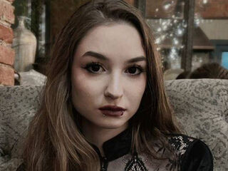 camslut fingering shaved pussy LorrieHofheimer