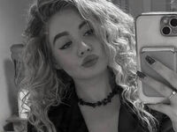 girl fingering shaved pussy LucilePapke