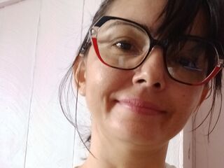 camgirl spreading pussy LuizaHots
