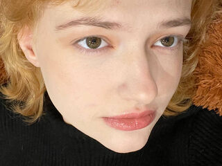 closeup pussy webcam LunaBeans