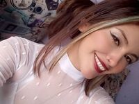 camgirl fingering pussy LunaLars