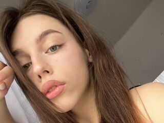 livesex LyraMoonshadow