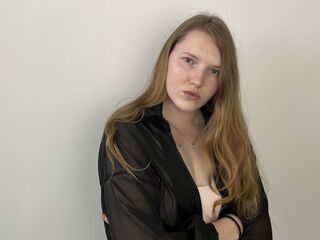 hot cam play MadalineMosman