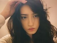 naked girl with webcam masturbating with dildo MaddieSunflower