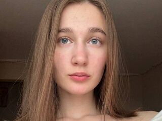 webcamgirl chatroom MarcelineLeja