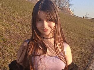 nude camgirl pic MayaCleass