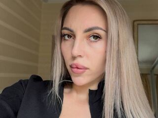live video chat MelisaDee
