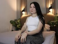 hot cam girl masturbating with vibrator MelissaNets