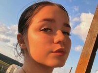 camgirl webcam sex picture MilanaStrain