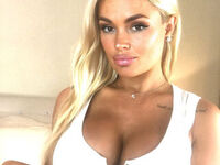 beautiful webcam girl MilenaBia