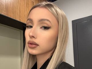 web cam show MyongDegado