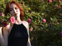 fingering camgirl MyrtaGulliver