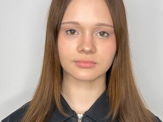 naked girl with webcam fingering NaidaBrayton