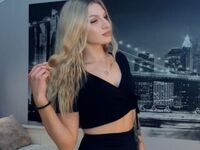 topless webcam girl NicoleHamm