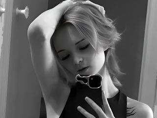 cam girl pic PaulinaCundiff