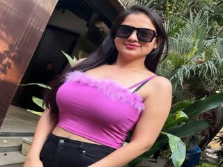 webcam bitch PeachyGlow