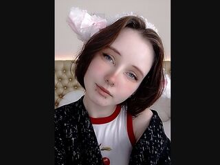 naked cam girl RikoJohnson