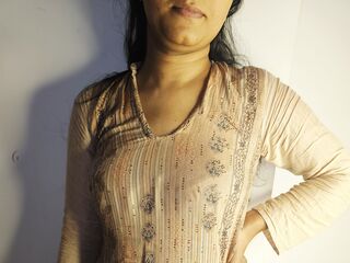 chat show RubbynaKhan