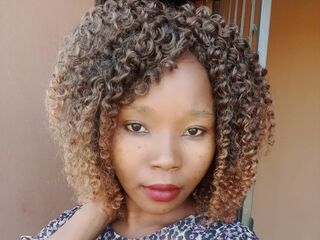 free live chatroom SadeKnott