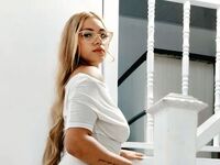 girl fingering pussy Sammythom