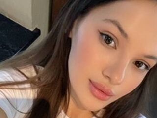 camwhore shaved pussy SantinaHeckle