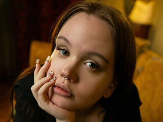 Kinky webcam girl SarandaRyan