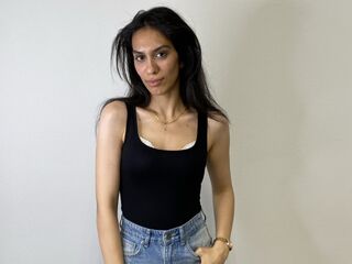 cam babe ShaniZwick