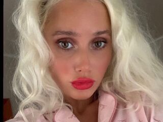 camslut masturbating ShiraMitman