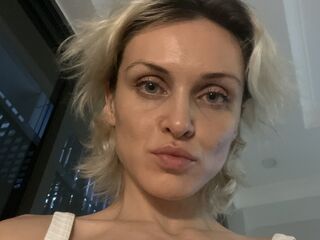 cam whore livesex Sweetadrianahot