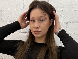 naked cam girl fingering pussy ThaliaDiersen