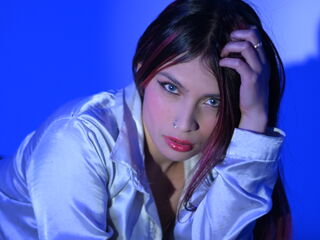 spy web cam TiffanySuarez