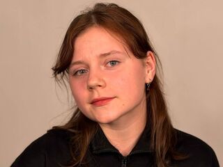 naughty camgirl TonaBurgard