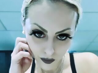 hot cam girl fingering pussy ViktoriaRavena