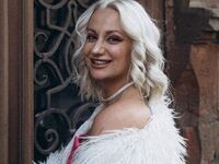 camwhore fingering pussy WilsonAvery