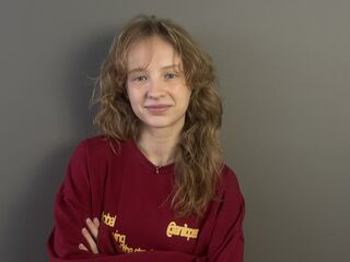 free live webcam chat WinnifredMckowen