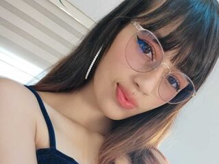 online chat YiyisMarthin